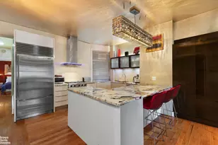 251 W 95th St, New York City, NY 10025 - Photo 4