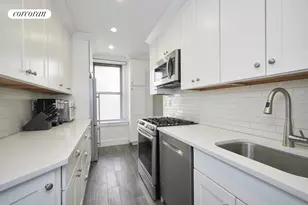 135 E 74th St, New York City, NY 10021 - Photo 4