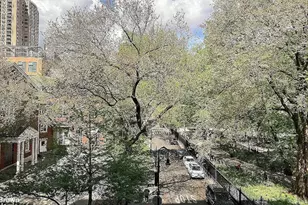 230 E 15th St, New York City, NY 10003 - Photo 8