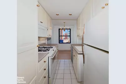 205 E 69th Street #8G, New York City, NY 10021 - Photo 10