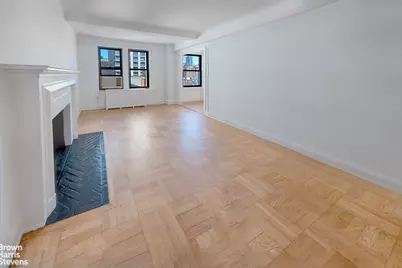 205 E 69th Street #8G, New York City, NY 10021 - Photo 2