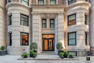 350 W 71st St, New York, NY 10023 - Photo 22