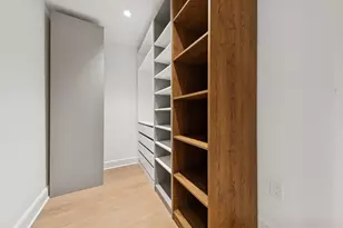 27 E 79th St, New York City, NY 10075 - Photo 14