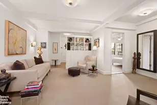 74 W 68th St, New York City, NY 10023 - Photo 4