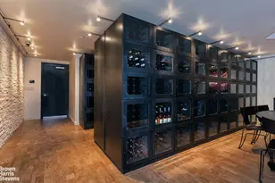 15 W 53rd St, New York City, NY 10019 - Photo 14