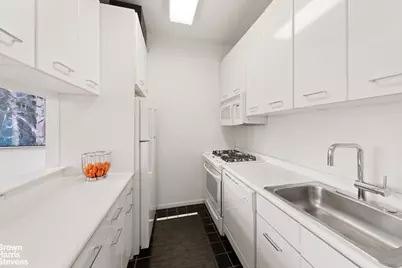 2373 Broadway #1610, New York City, NY 10024 - Photo 4