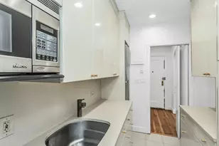 83-80 118th St, New York City, NY 11415 - Photo 4