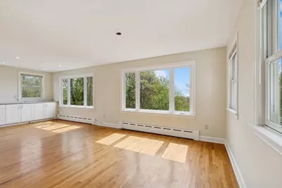 1197 Todt Hill Road, New York City, NY 10304 - Photo 14