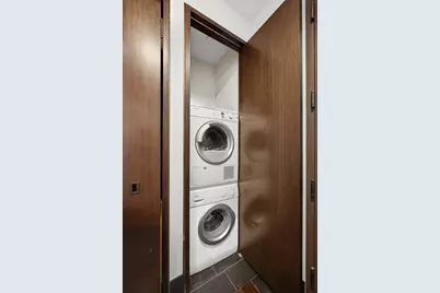 40 Broad Street #28E, New York City, NY 10004 - Photo 4