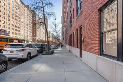 1126 Park Avenue #1A, New York City, NY 10128 - Photo 6