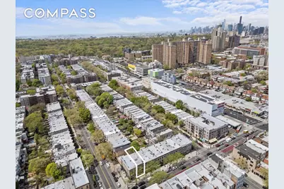 426 Rogers Avenue, New York City, NY 11225 - Photo 2