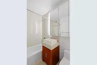 450 W 17th Street #1910, New York City, NY 10011 - Photo 14