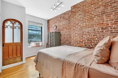 206 E 90th Street #4W, New York City, NY 10128 - Photo 4