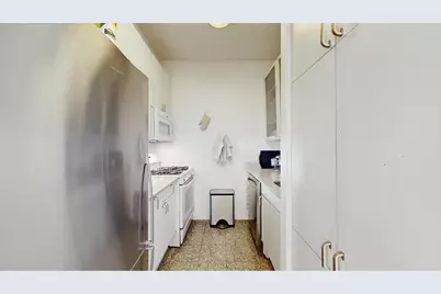 301 W 57th Street #17B, New York City, NY 10019 - Photo 4