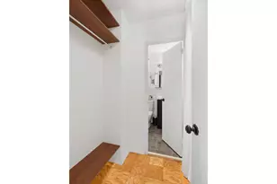 305 E 24th St, New York City, NY 10010 - Photo 4