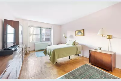 360 E 72nd Street #A701, New York City, NY 10021 - Photo 4
