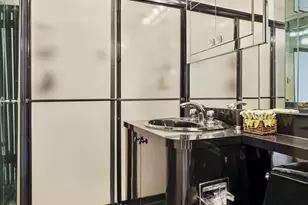 200 Central Park S, New York City, NY 10019 - Photo 8