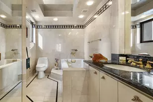 200 Central Park S, New York City, NY 10019 - Photo 10