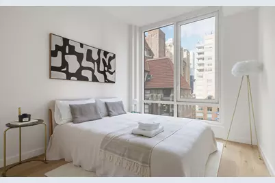 135 E 47th Street #20B, New York City, NY 10017 - Photo 6