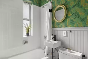 261 W 22nd St, New York City, NY 10011 - Photo 20