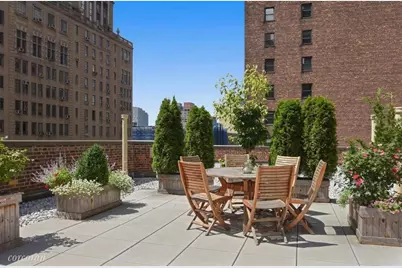 333 W 57th Street #302, New York City, NY 10019 - Photo 26