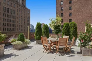 333 W 57th St, New York City, NY 10019 - Photo 26