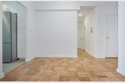 333 W 57th Street #302, New York City, NY 10019 - Photo 6