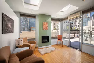 115 E 61st St, New York City, NY 10065 - Photo 8