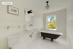 216 Adelphi St, New York City, NY 11205 - Photo 12