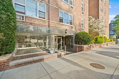 6300 Riverdale Avenue #5E, New York City, NY 10471 - Photo 16
