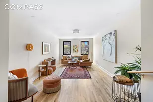 303 E 37th St, New York City, NY 10016 - Photo 2