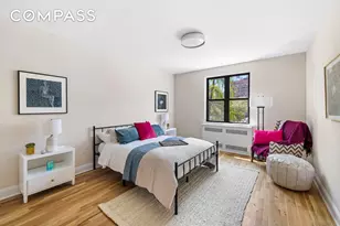 303 E 37th St, New York City, NY 10016 - Photo 8