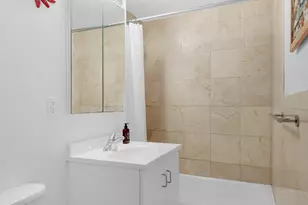 304 W 88th St, New York City, NY 10024 - Photo 8