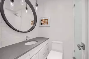 330 E 38th St, New York City, NY 10016 - Photo 6