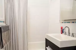 1420 York Ave, New York City, NY 10021 - Photo 10