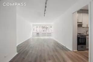 333 E 14th St, New York City, NY 10003 - Photo 2