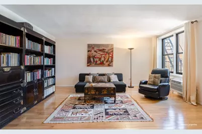 515 E 7th Street #5C, New York City, NY 11218 - Photo 1