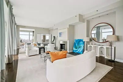 240 Riverside Boulevard #PH-SUITE1, New York City, NY 10069 - Photo 2