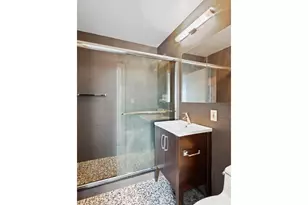 45 W 67th St, New York City, NY 10023 - Photo 8