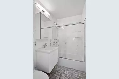 45 W 67th Street #22B, New York City, NY 10023 - Photo 10