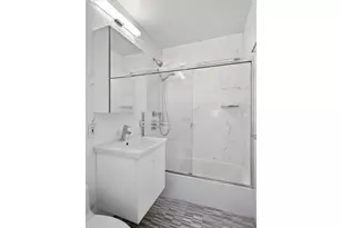 45 W 67th St, New York City, NY 10023 - Photo 10