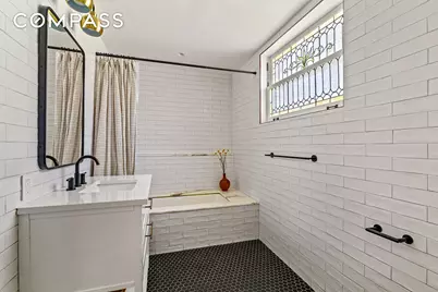 1221 Albemarle Road, New York City, NY 11218 - Photo 32