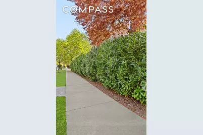 1221 Albemarle Road, New York City, NY 11218 - Photo 44