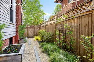 1221 Albemarle Rd, New York City, NY 11218 - Photo 22