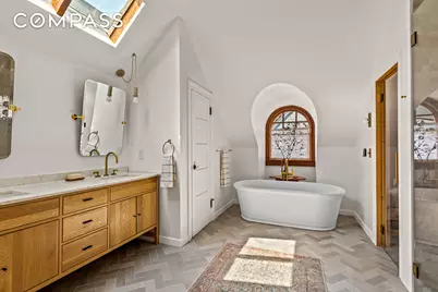 1221 Albemarle Road, New York City, NY 11218 - Photo 38