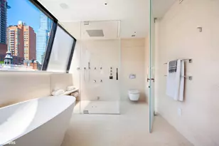 251 E 61st St, New York City, NY 10065 - Photo 20