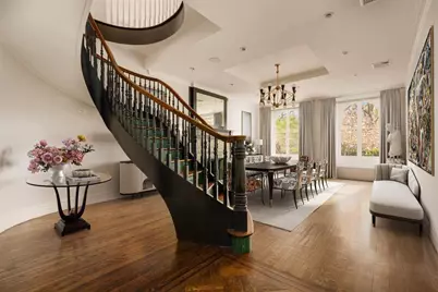243 E 17th Street, New York City, NY 10003 - Photo 2