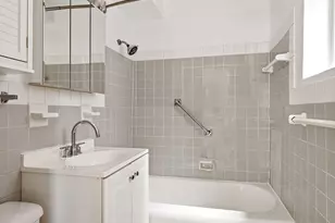 411 E 53rd St, New York City, NY 10022 - Photo 12