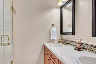 160 Central Park S, New York City, NY 10019 - Photo 8