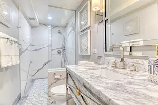 220 E 73rd St, New York City, NY 10021 - Photo 12